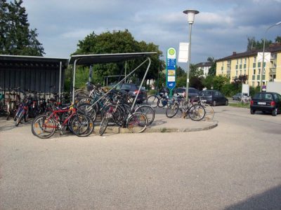 Fahrräder S-Bahn Neugilching