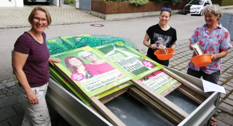 Plakatiervorbereitungen